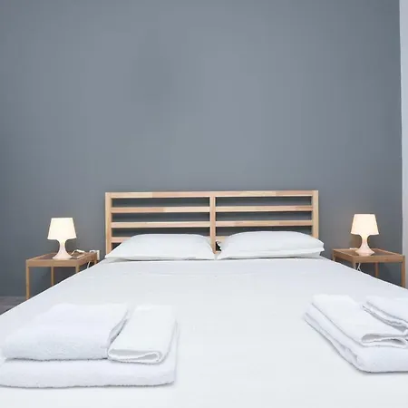 Central Downtown Two Bedroom Thessaloniki