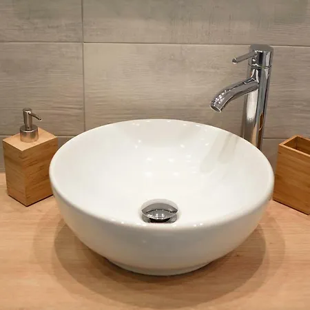 Central Downtown Two Bedroom * Thessaloniki